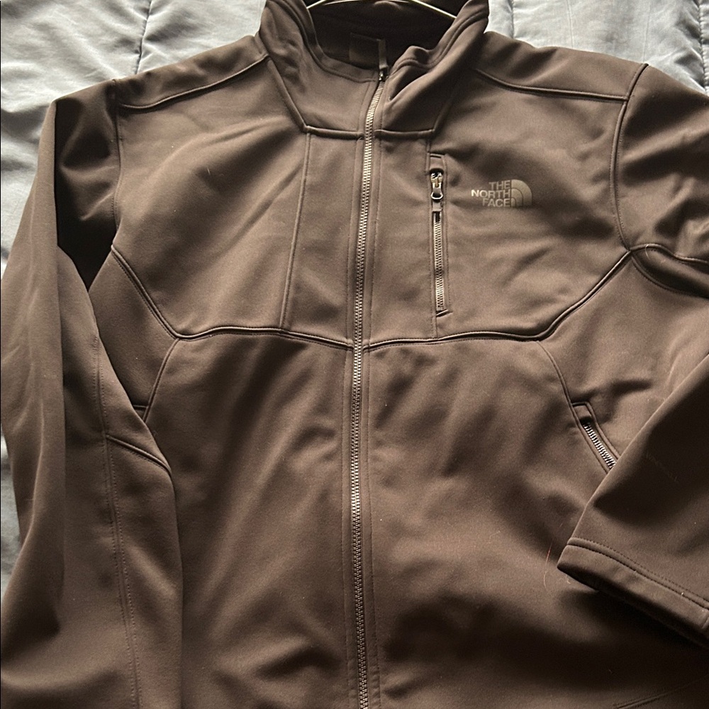 The North Face Men's black Performance Jacket
